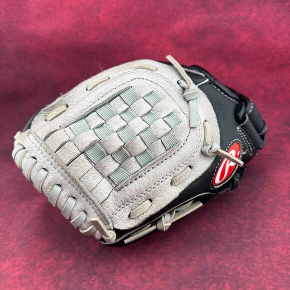 RAWLINGS SURE CATCH 10.5 inch YOUTH BASEBALL GLOVE, MODELNUMBER SC105BGB RH - Picture 7 of 14